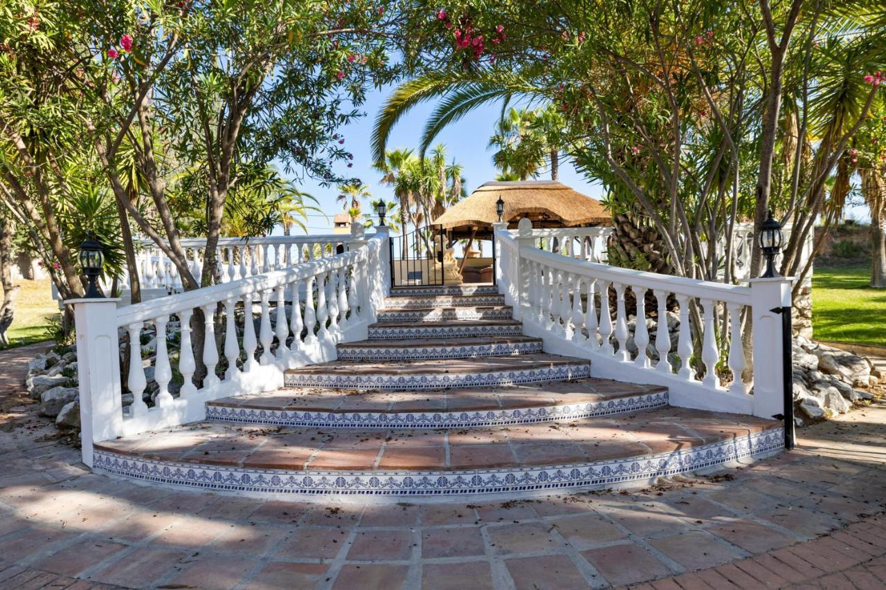 Вілла Hacienda De La Siesta Коін Екстер'єр фото
